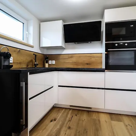 Woodhome - Luxury Mountain Apartamento